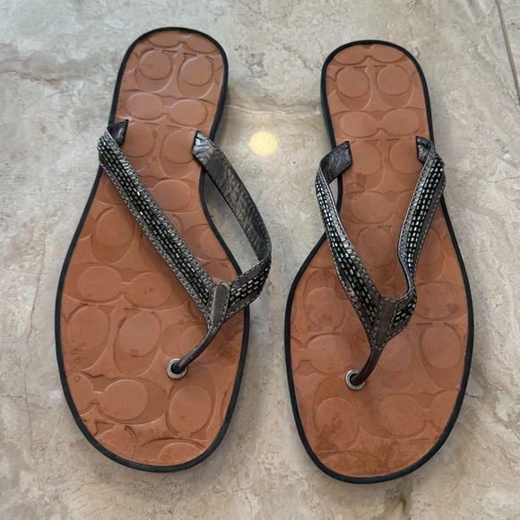 Coach Leather Thong Sandals Sz 10 - Picture 1 of 4